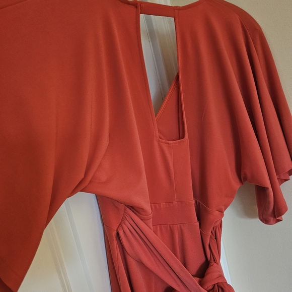 EXPRESS CORAL ROMPER - Picture 4 of 6
